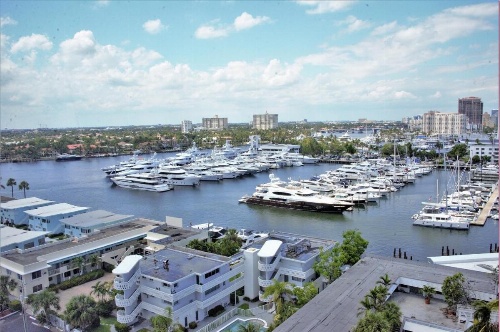 B Ocean Resort image 39